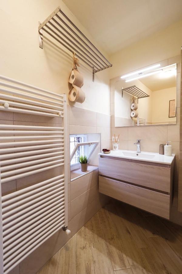 Rivacanze Apartments ลาโญ ภายนอก รูปภาพ